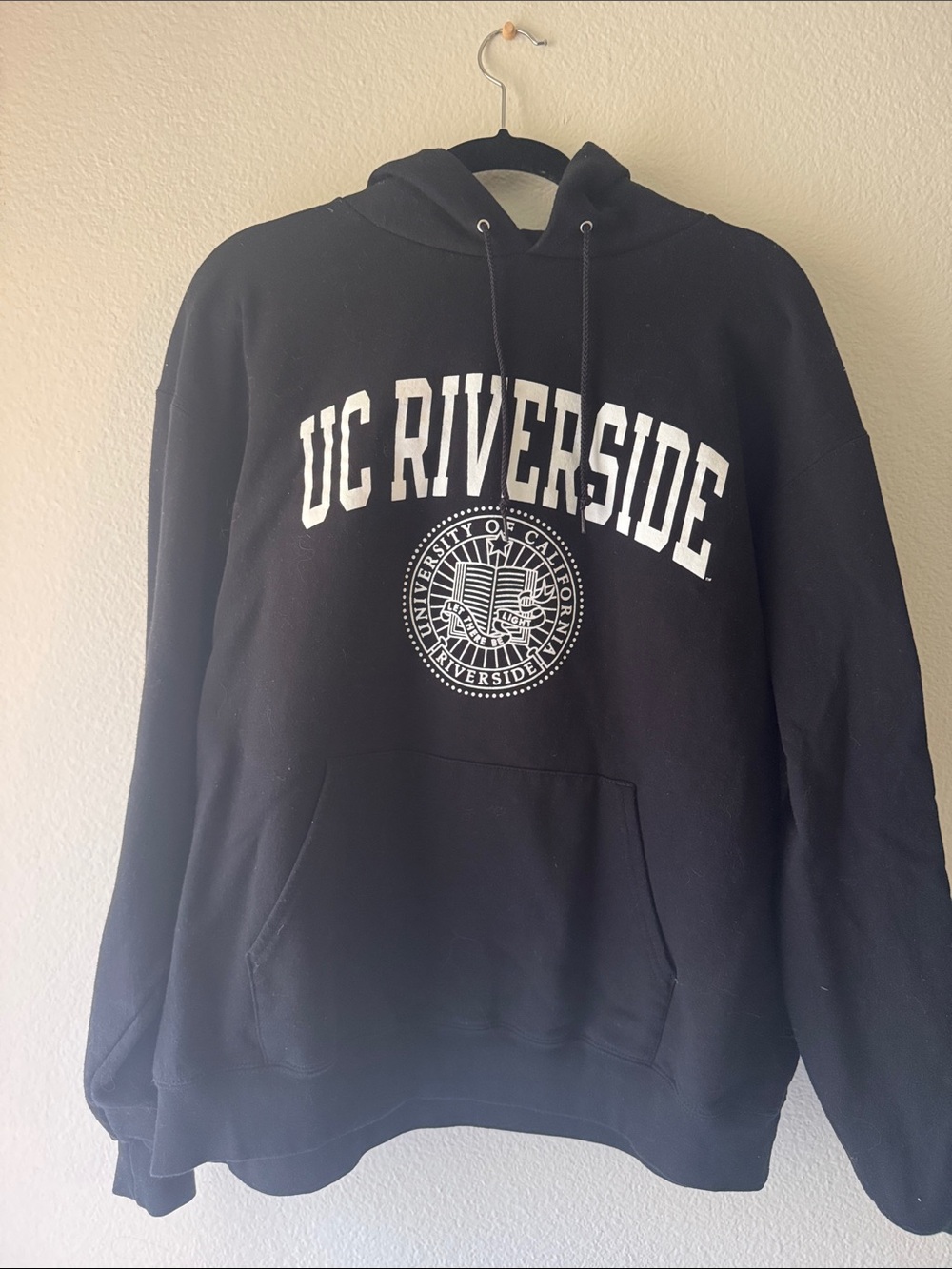 Black UC Riverside XL hoodie